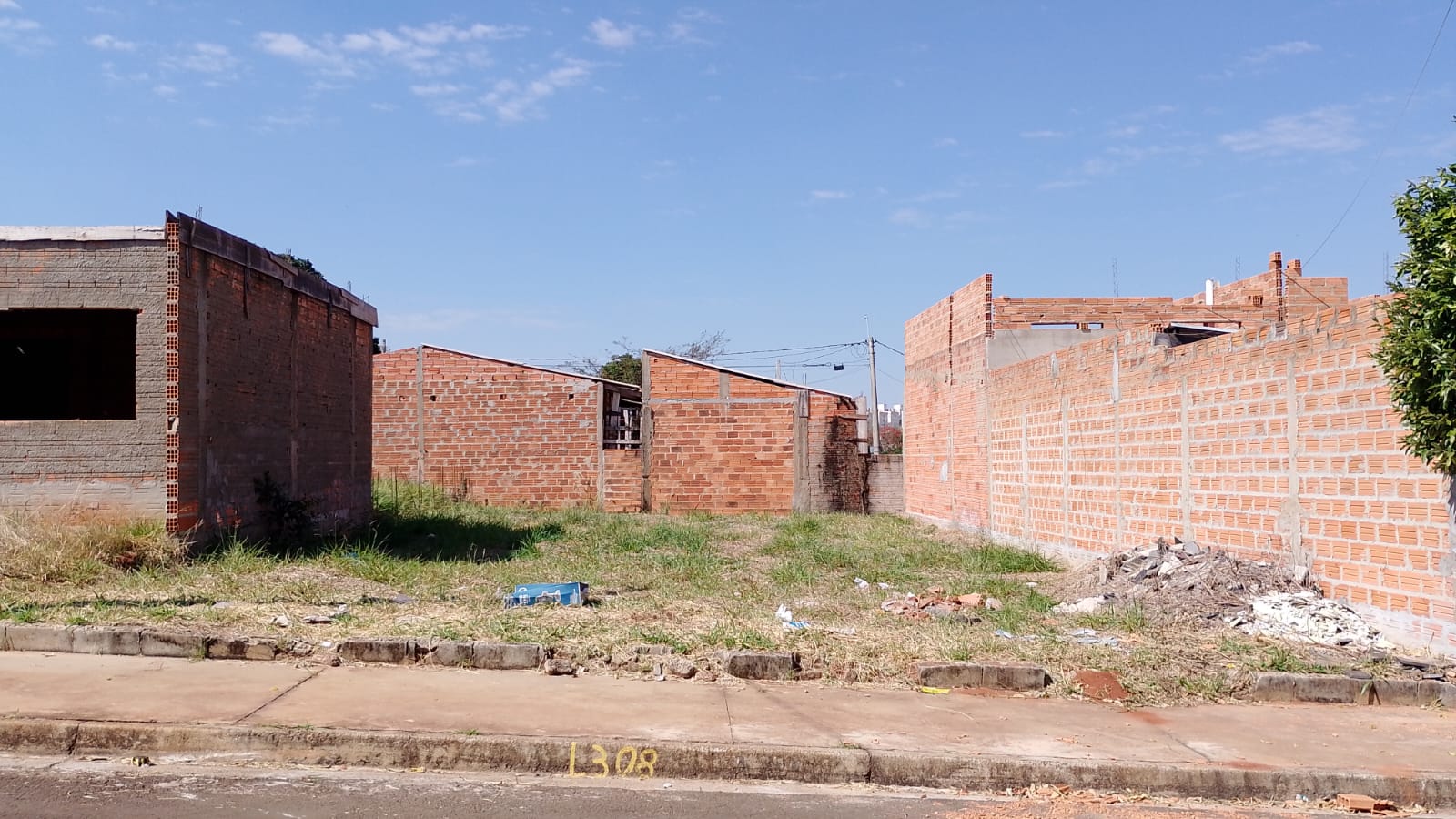 LOTE 003 17 308